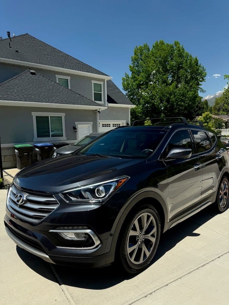 Gallery photos for Hyundai Santa Fe Sparkles with Expert Detailing in Provo: Image #2