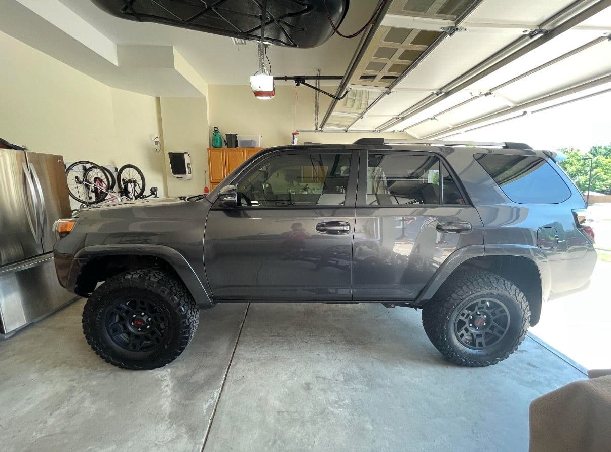 Full Detail for Rugged Dark Gray Toyota 4Runner image